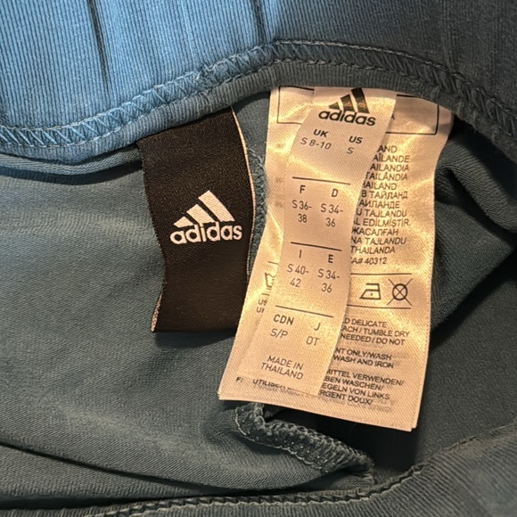 Adidas biker shorts - Picture 3 of 3